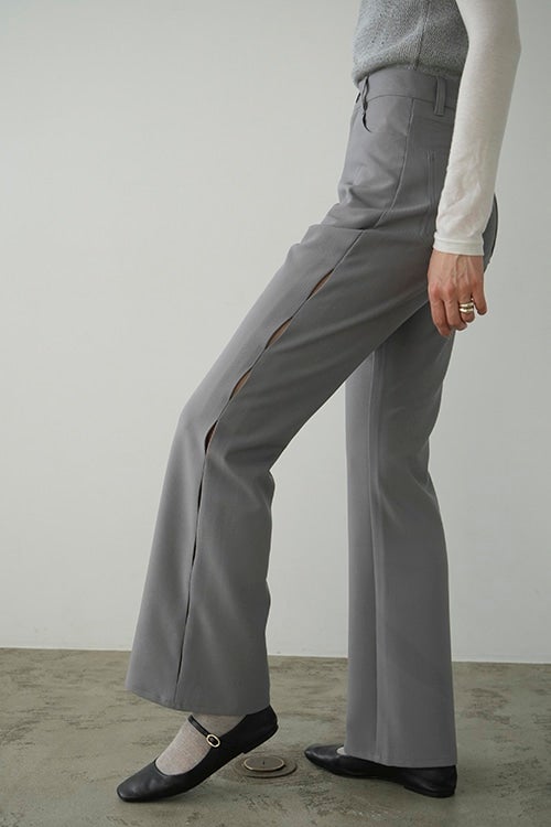 SIDE HOLE BELL BOTTOM PANTS
