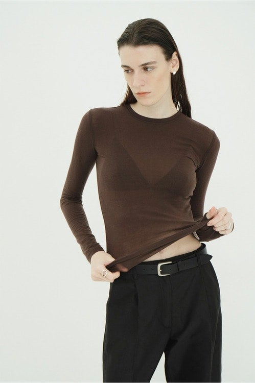COMFORTABLE CREW NECK TOPS