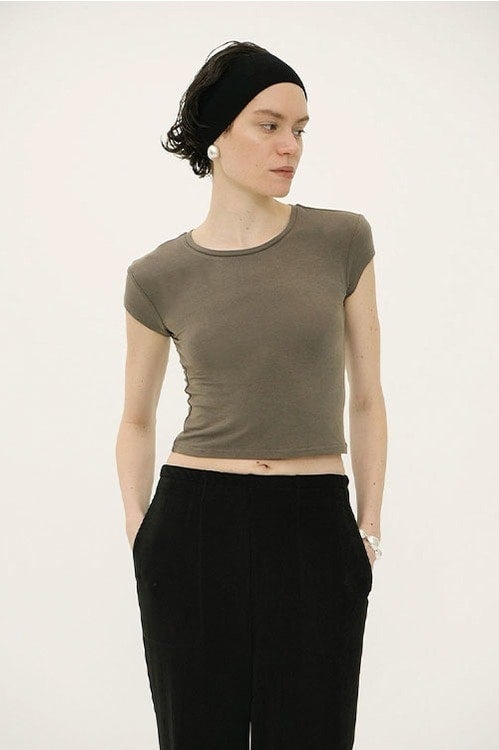 SOFT SHEER COMPACT TOPS