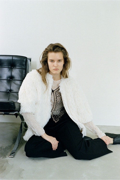 HALF SLEEVE FAKE FUR JACKET