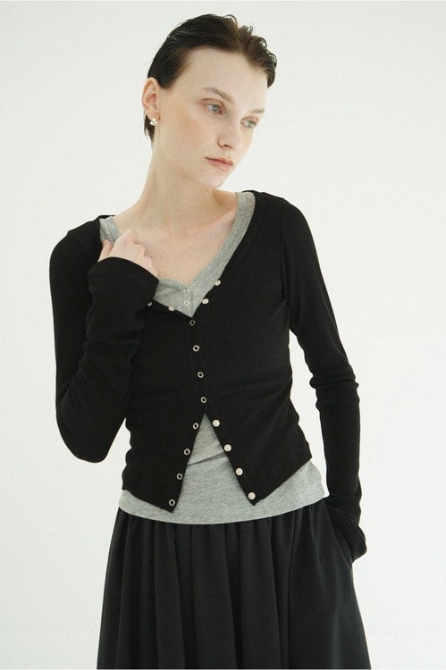 CURVED NECK LAYERED SET TOPS