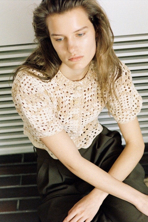 MALL BORDER HAND CROCHET KNIT CARDIGAN