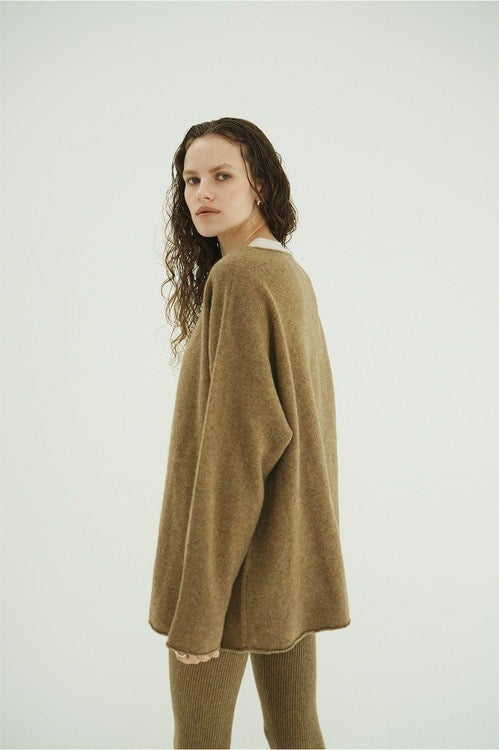 YAK OVER KNIT TOPS