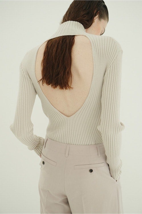 BACK OPEN KNIT BODYSUIT