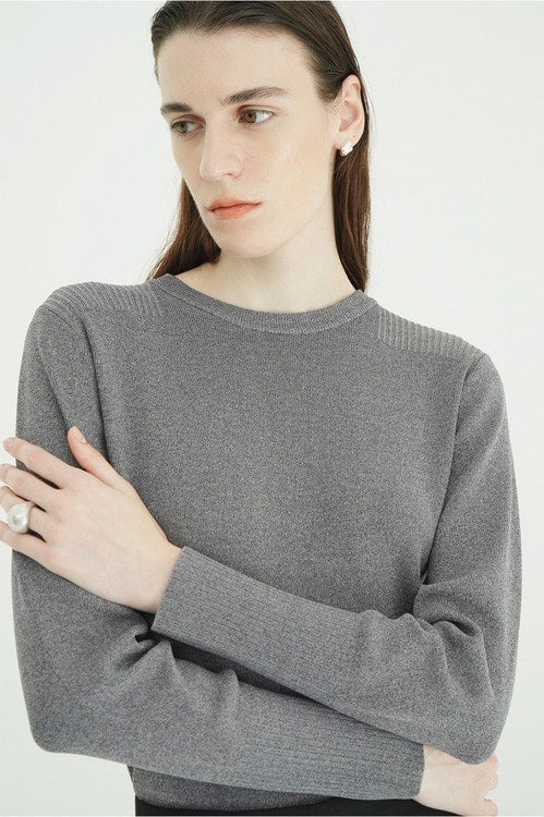 BASIC COMPACT KNIT TOPS