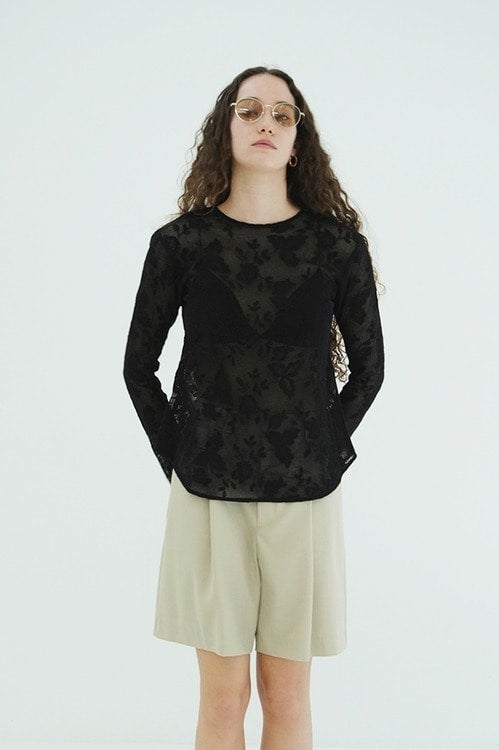 BACK DESIGN FLOWER LACE TOPS