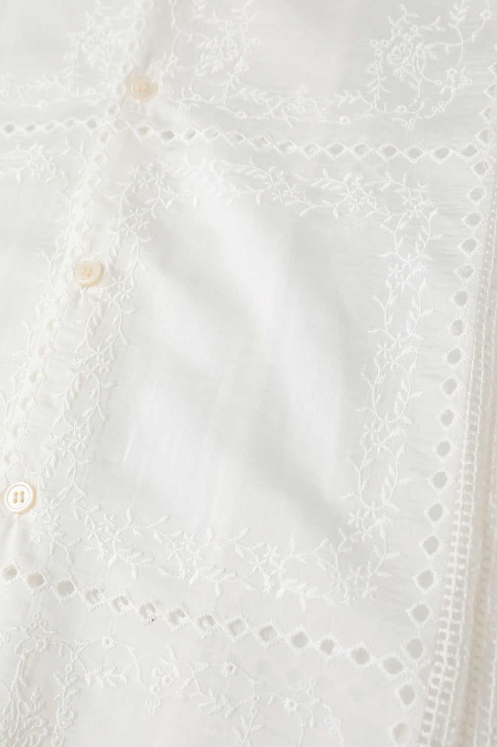EMBROIDERY LACE BOX SHIRTS｜TOPS(トップス)｜CLANE OFFICIAL ONLINE