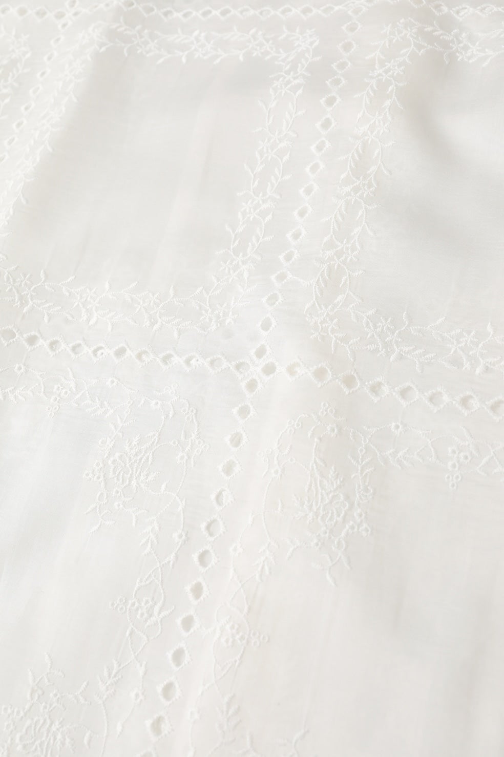 EMBROIDERY LACE BOX SHIRTS｜TOPS(トップス)｜CLANE OFFICIAL ONLINE