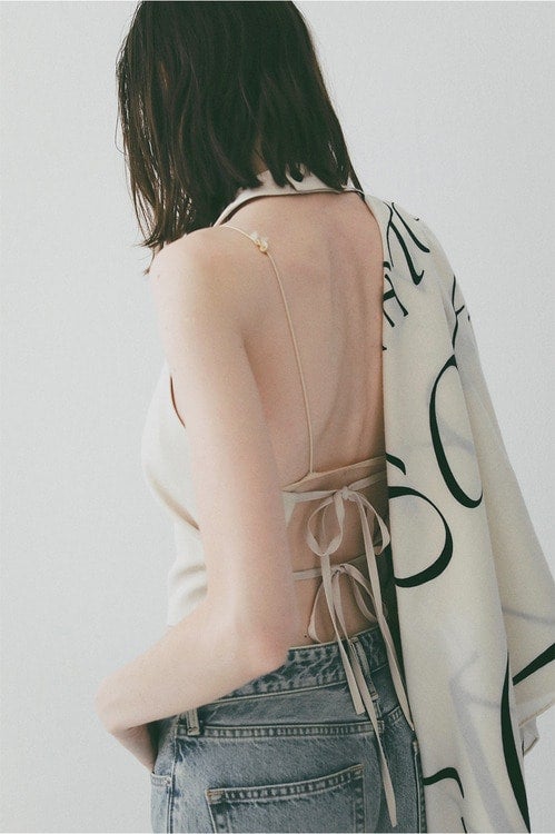 BACK RIBBON HALTER BUSTIER
