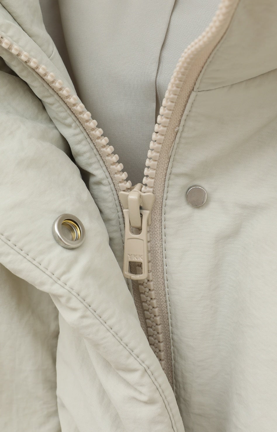 CURVE SLEEVE SHORT DOWN｜OUTER(アウター)｜MANOF OFFICIAL ONLINE STORE
