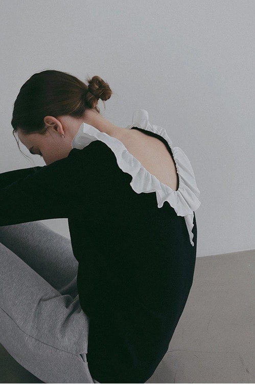 2WAY FRILL NECK CUT TOPS