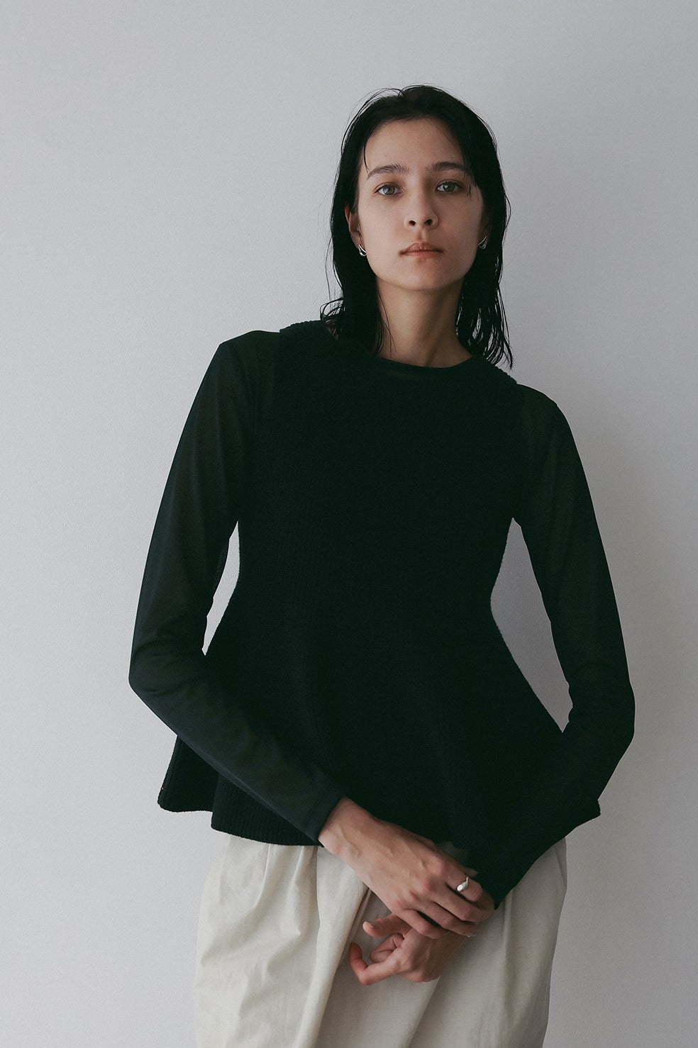 RIB PEPLUM KNIT TOPS｜TOPS(トップス)｜MANOF OFFICIAL ONLINE STORE