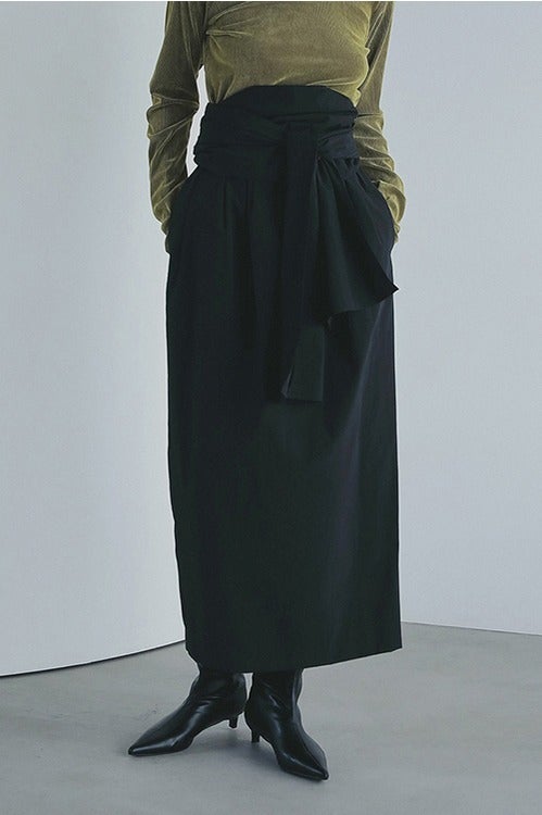 BUSTIER SET NARROW SKIRT