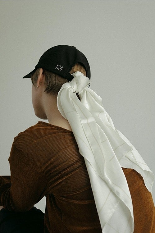 SCARF SET LOGO CAP