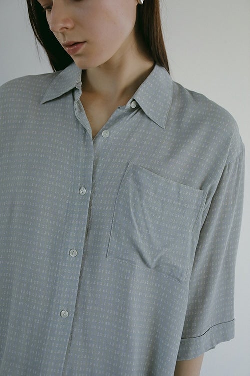 BLUR PATTERN SHIRT