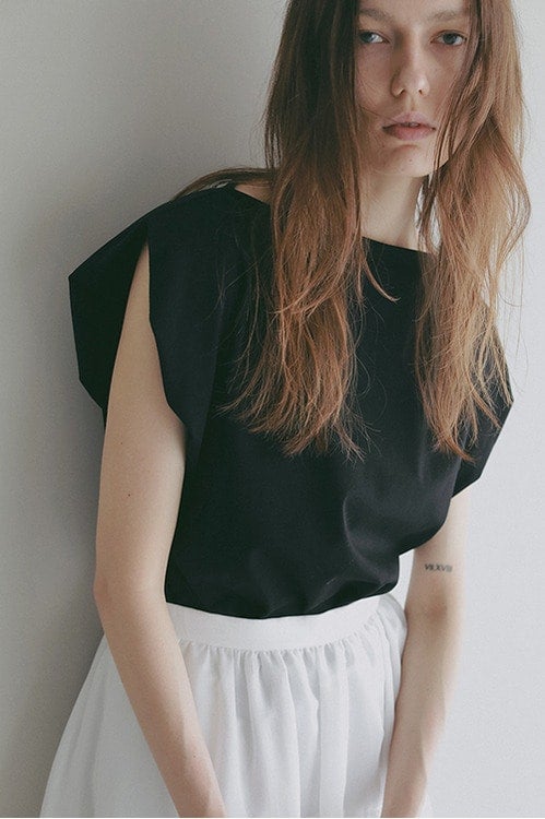 BOAT NECK CUT TOPS