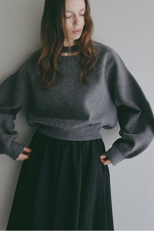 MOON SLASH NECK KNIT