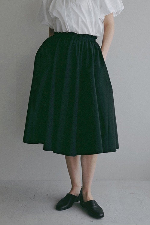 WAIST GATHERED FLARED SKIRT