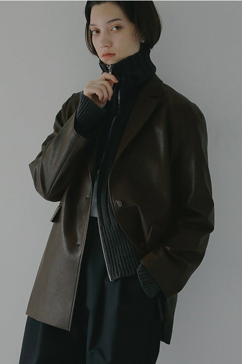 MINIMAL LEATHER JACKET