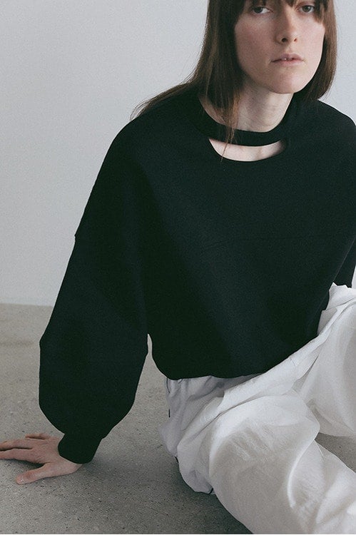 MOON SLIT SWEAT TOPS