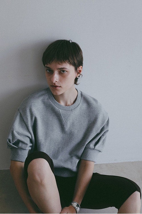 PUFF SLEEVE SWEAT TOPS