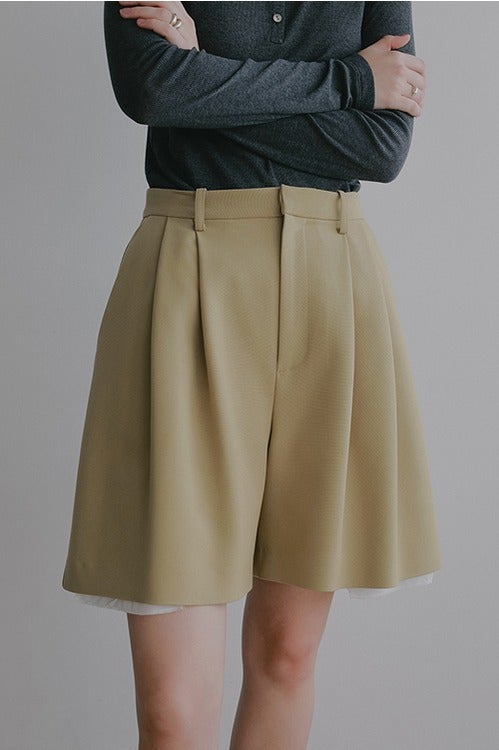 FLARED SHORT PANTS