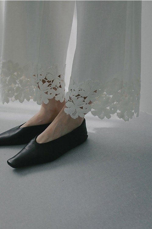 COTTON LACE DOCKING PANTS