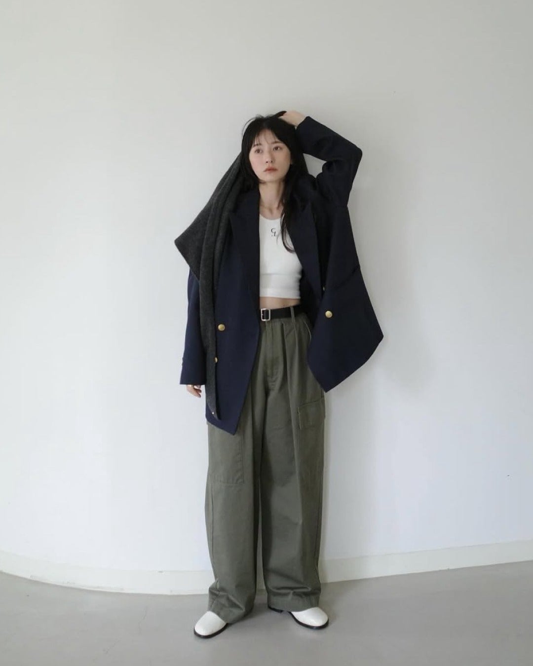 Ena / 158 cm / DIRECTOR