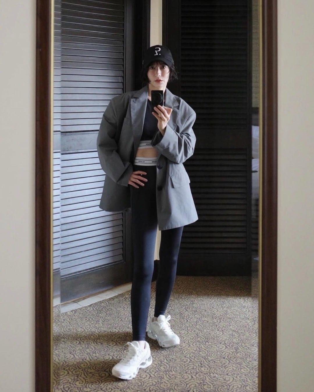 Ena / 158 cm / DIRECTOR