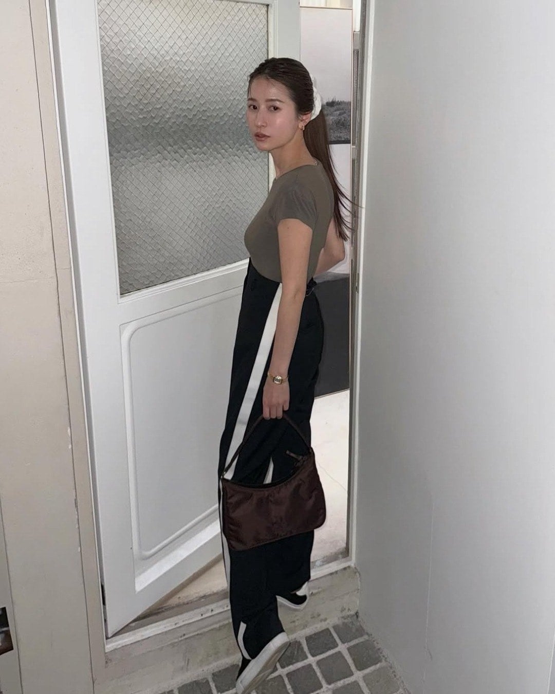 Ena / 158 cm / DIRECTOR