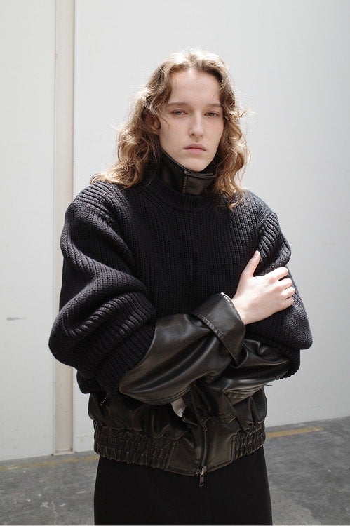OVER FORM SLEEVE KNIT TOPS