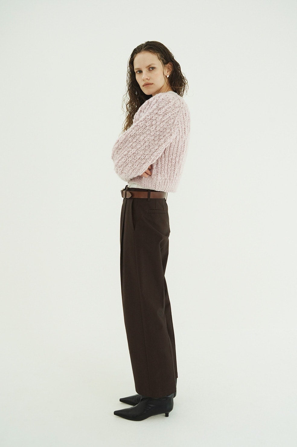 LOW WAIST TUCK STRAIGHT PANTS｜클라네(CLANE) 공식 온라인 스토어