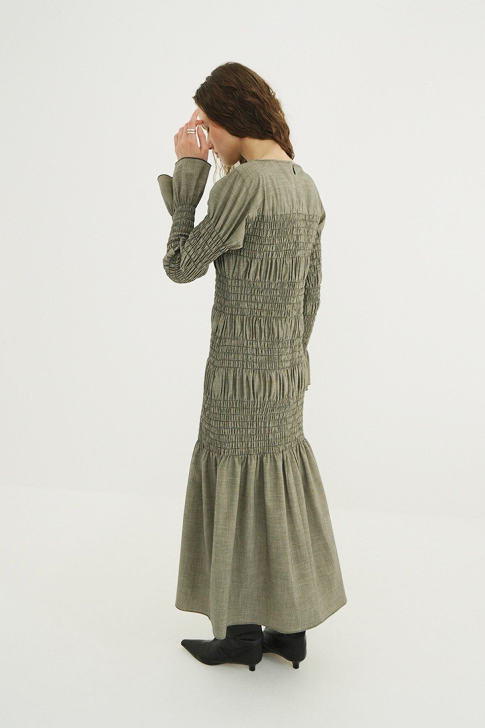 SHIRRING LONG ONEPIECE｜클라네(CLANE) 공식 온라인 스토어