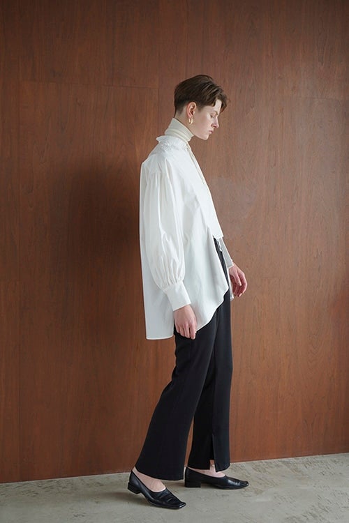 LOOSE STRAIGHT PANTS