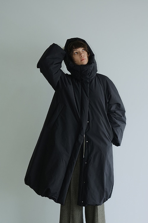 BALLOON HOODIE LONG DOWN COAT