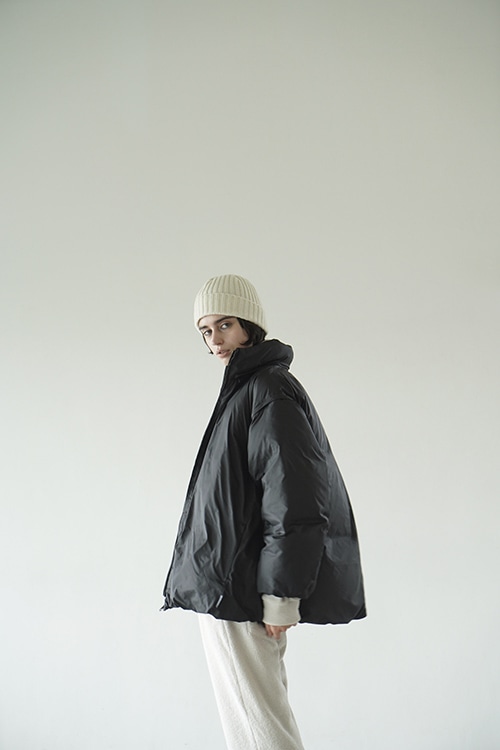 Traditional Weatherwear × CLANE PACKABLE DOWN JACKET