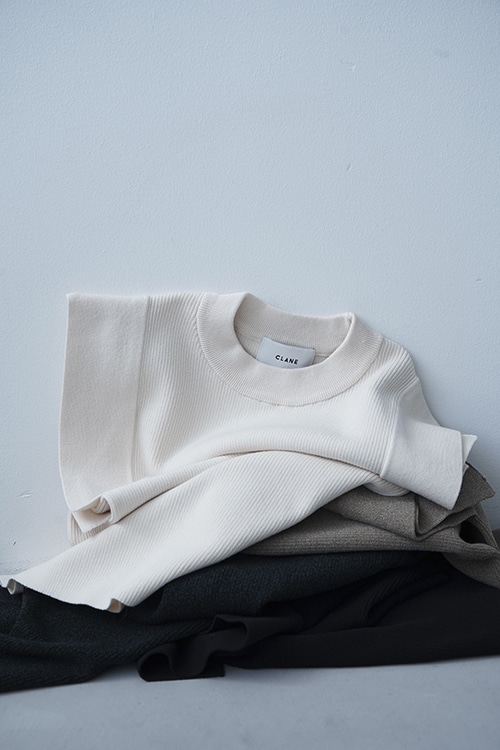 SQUARE SLEEVE KNIT TOPS