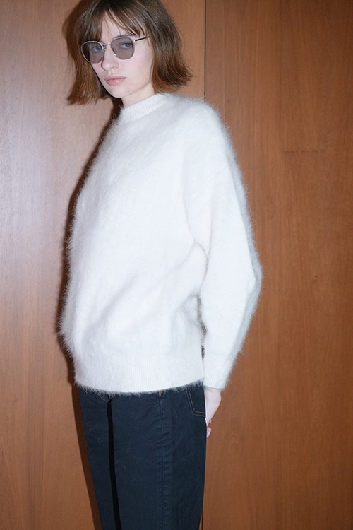 BULKY SLEEVE ANGORA KNIT TOPS