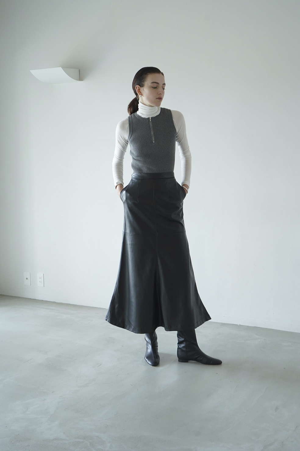 VEGAN LEATHER LONG SKIRT｜SKIRT/PANTS(スカート/パンツ)｜CLANE