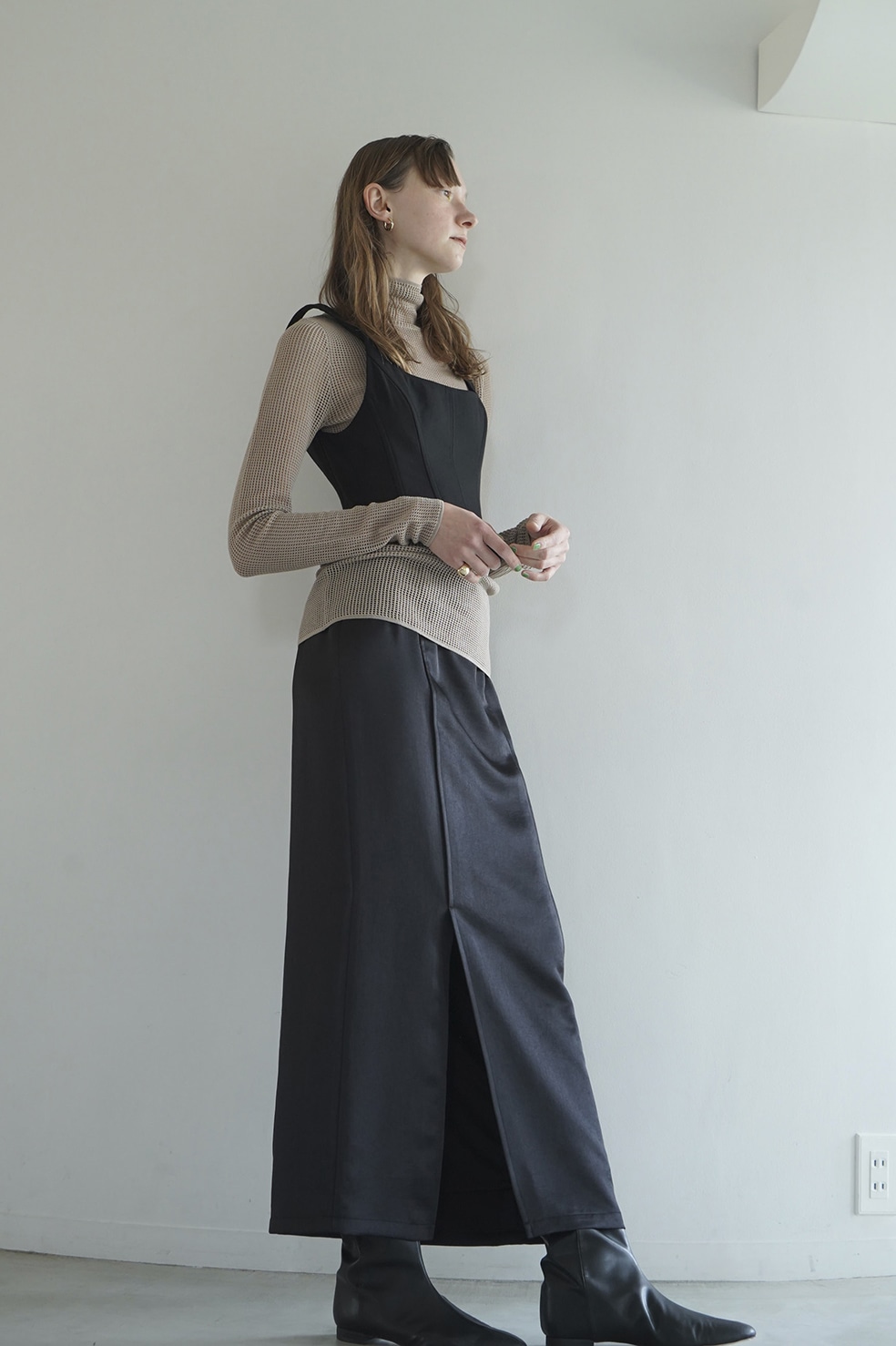 新品　2023AW クラネ CLANE SATIN SLIT SKIRT