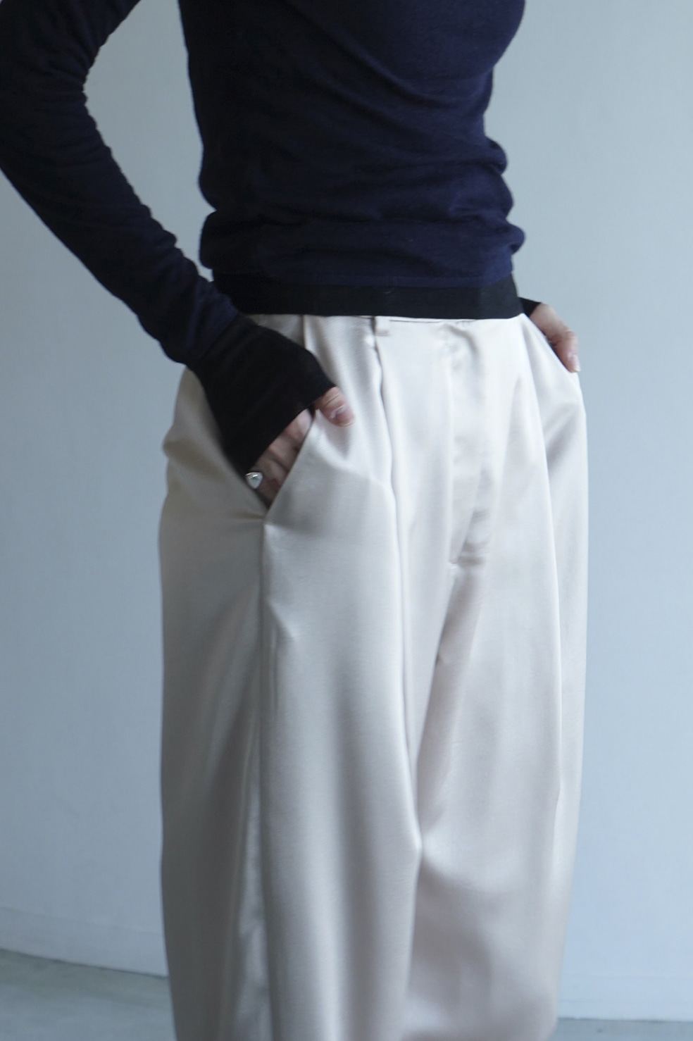 SATIN SLACKS PANTS｜SKIRT/PANTS(スカート/パンツ)｜CLANE OFFICIAL