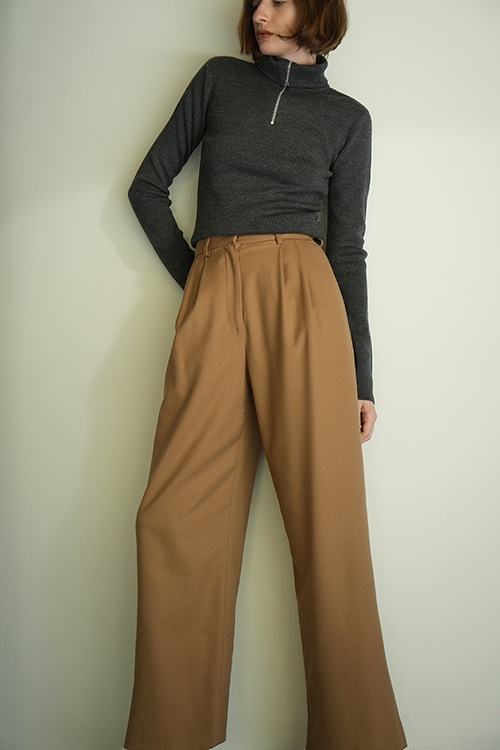 WOOL BASIC TUCK PANTS