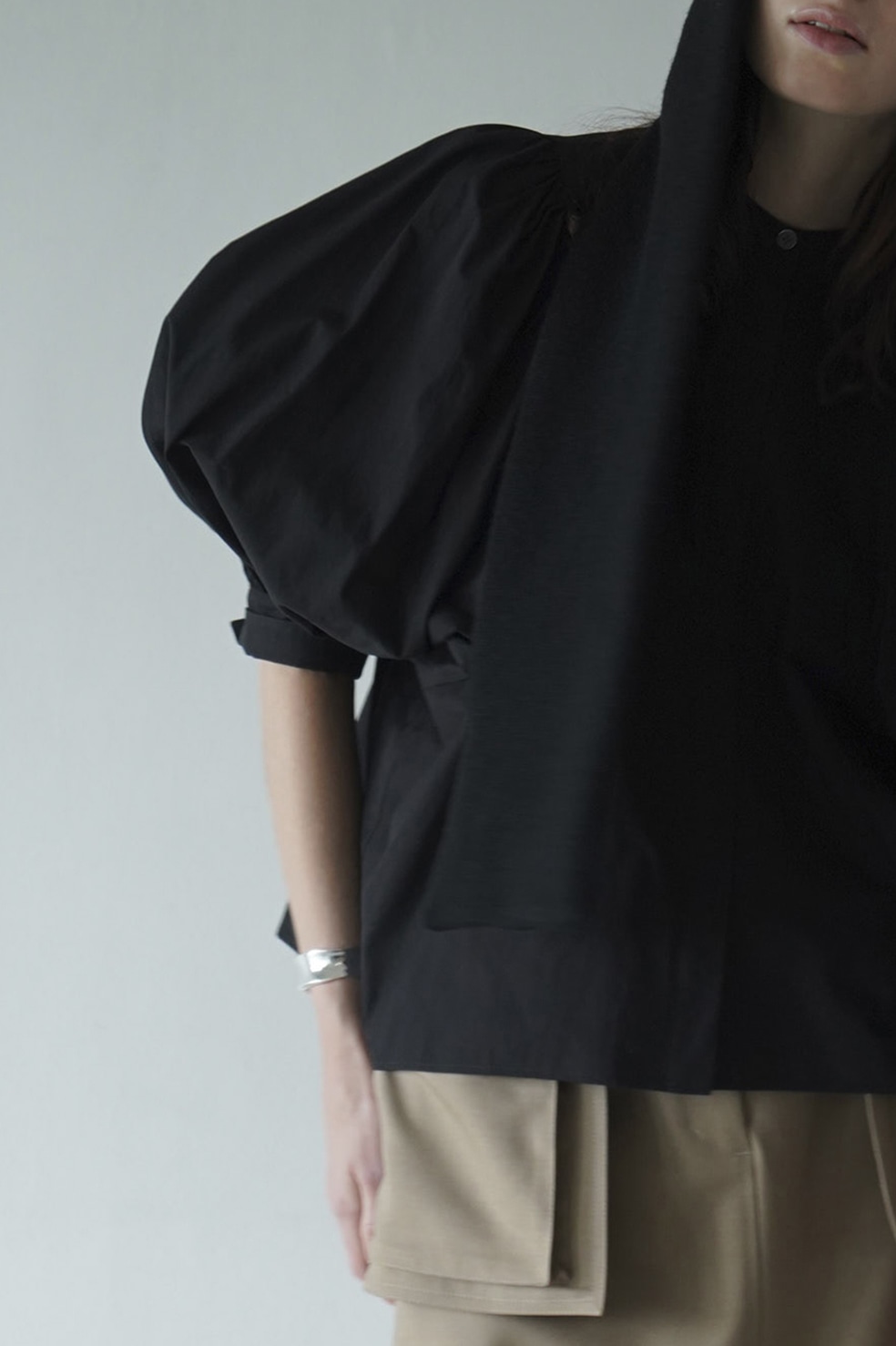 VOLUME SLEEVE BLOUSE｜TOPS(トップス)｜CLANE OFFICIAL ONLINE STORE