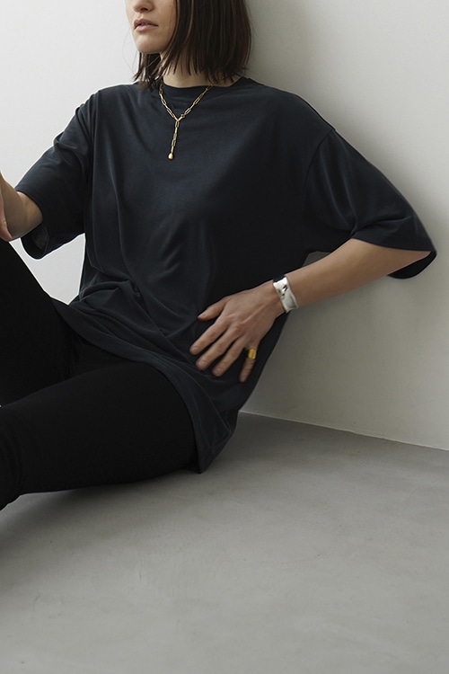 SOFT CUT HALF SLEEVE TOPS
