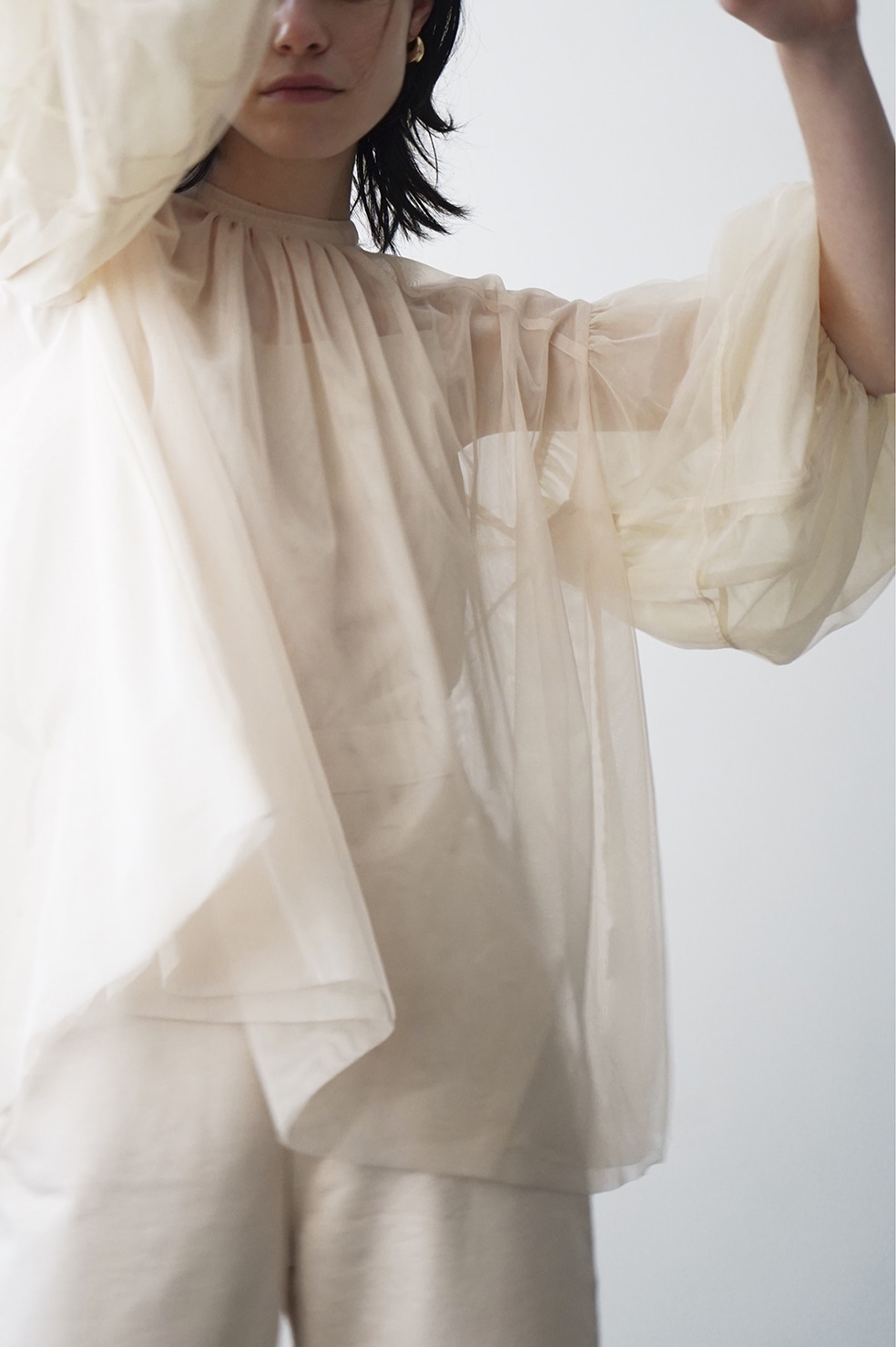 レディース CLANE SHEER TULLE BALLOON SLEEVE TOPS | cubeselection.com