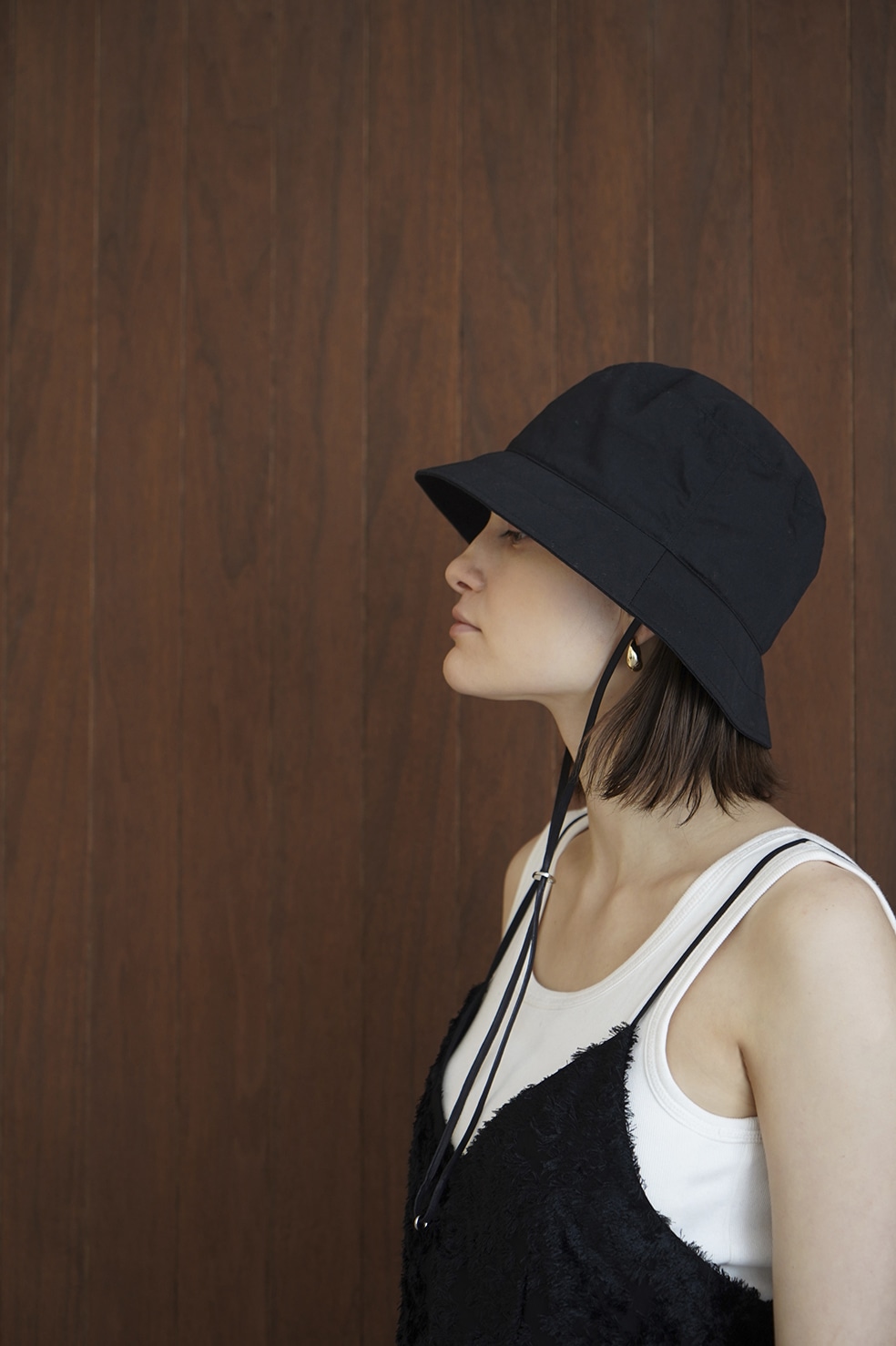 CLANE】DETACHABLE STRAP BUCKET HAT | angeloawards.com