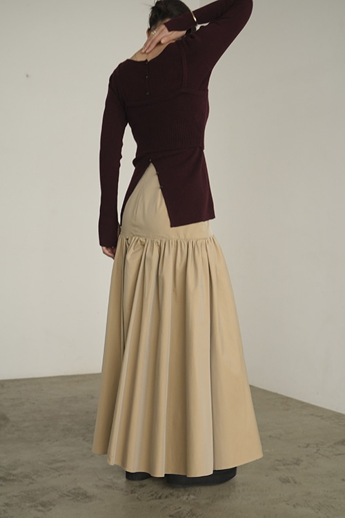 VOLUME GATHER SKIRT