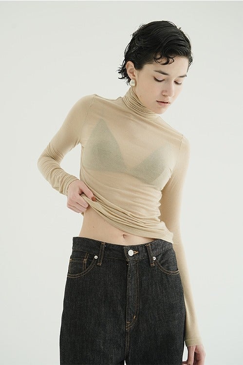 COMFORTABLE TURTLE TOPS