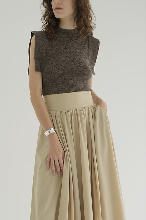 SQUARE SLEEVE KNIT TOPS