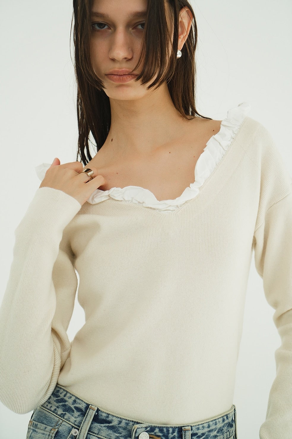 CLANE アイボリー フリル 半袖トップス サイズ1 FRILL V NECK KNIT TOPS｜TOPS(トップス)｜CLANE OFFICIAL